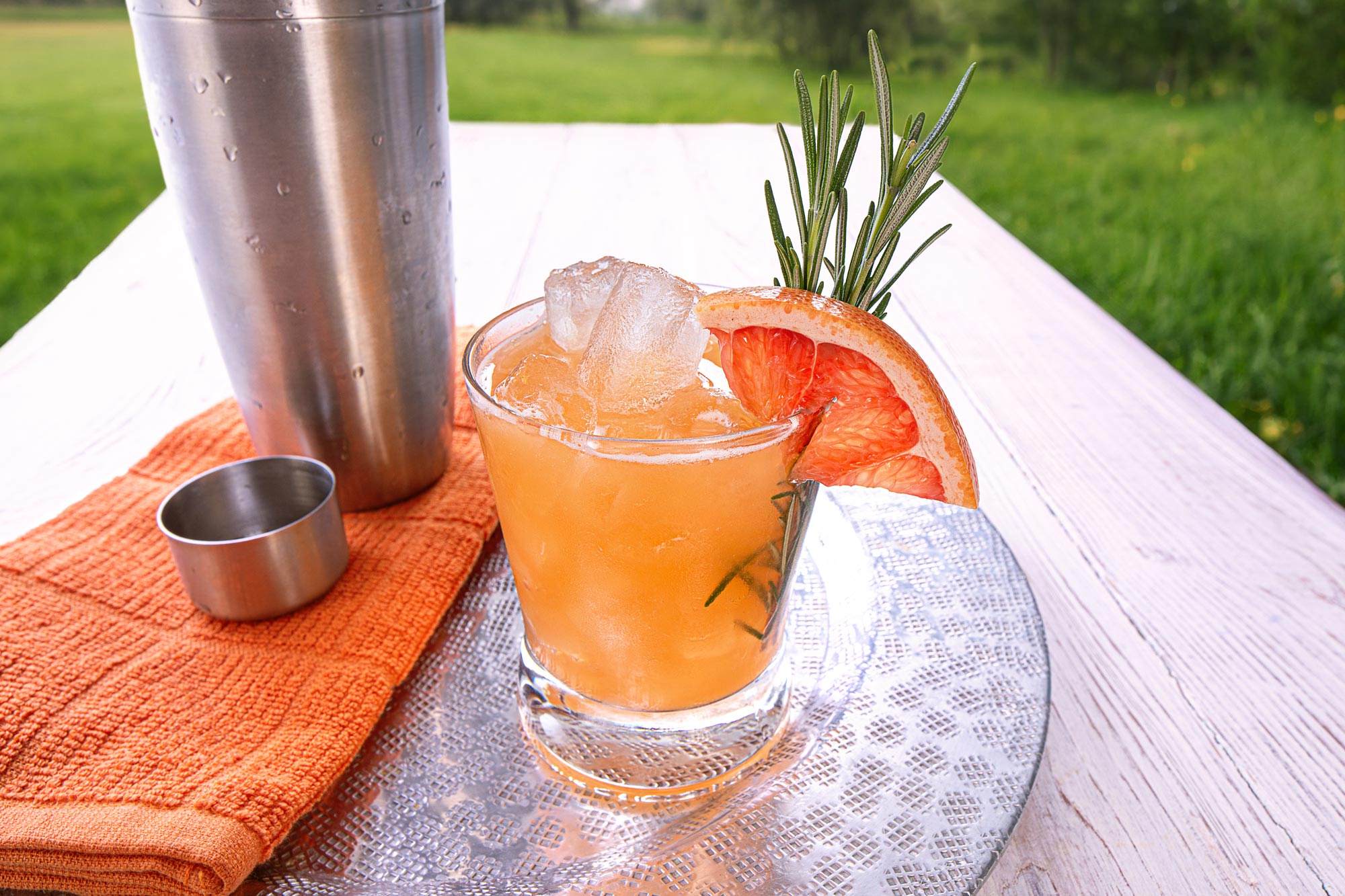 Florida Grapefruit-Rosemary Mocktail