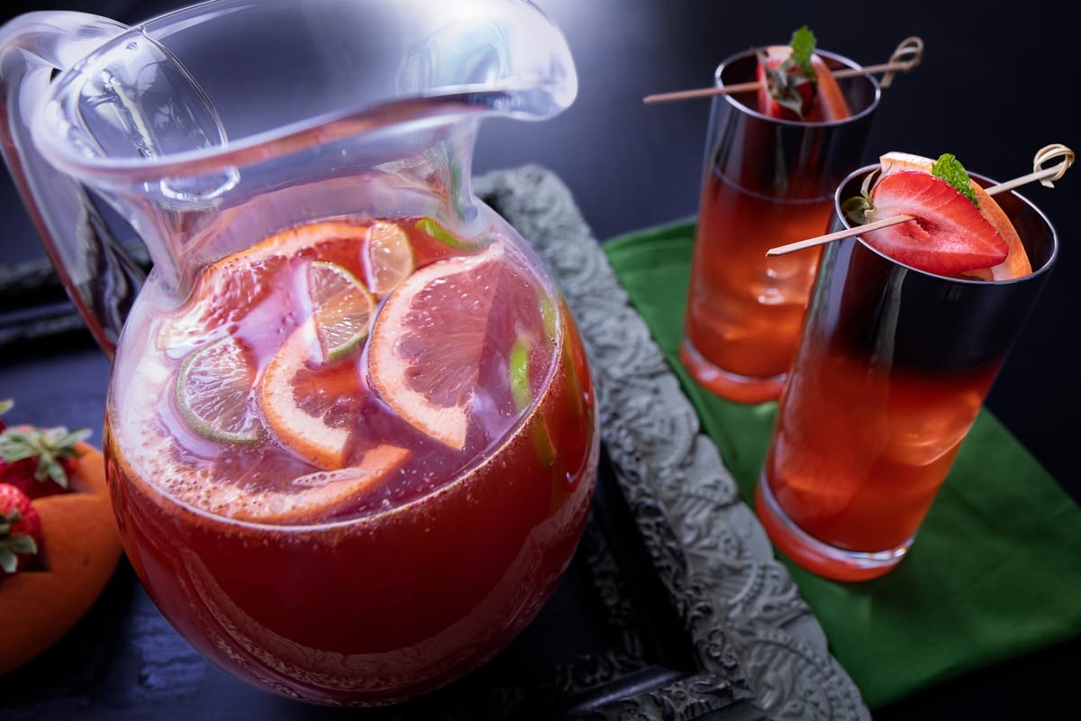 Florida Strawberry and Grapefruit Cocktail